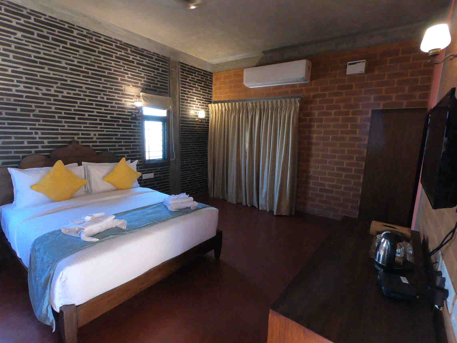 Deluxe Double with Jacuzzi, photo 8