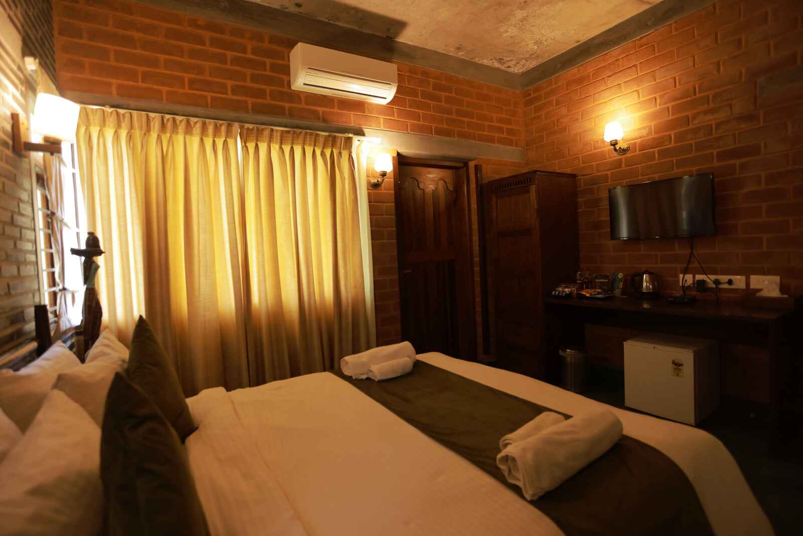 Double Room with Jacuzzi, photo 5