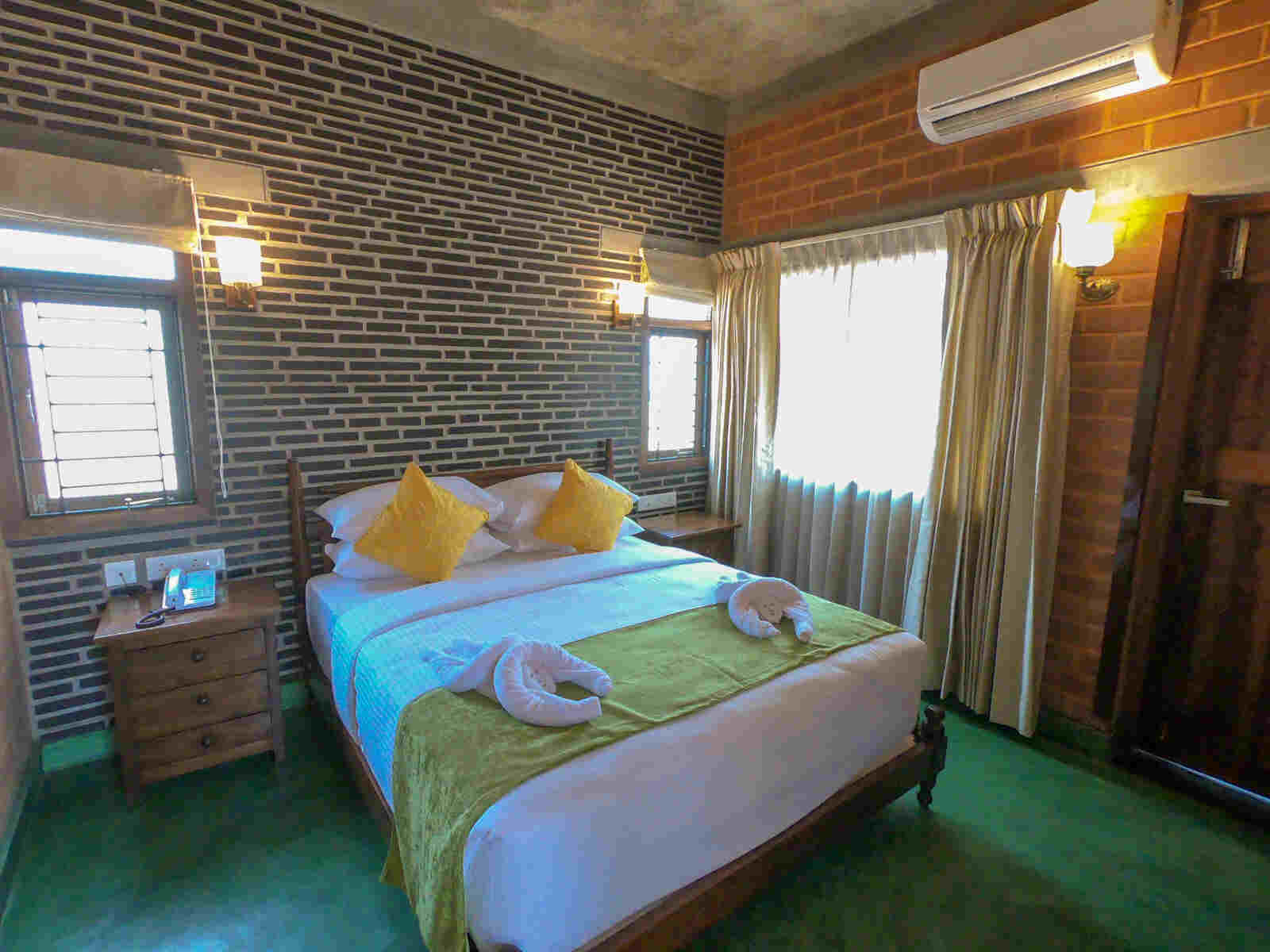 Double Room with Jacuzzi, photo 9