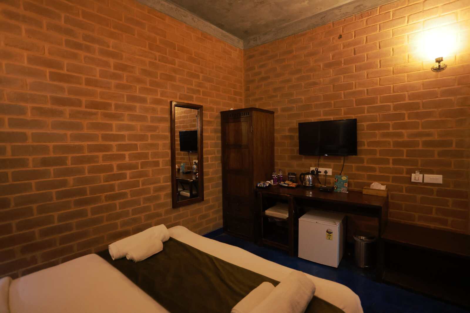 Jacuzzi Studio, photo 4