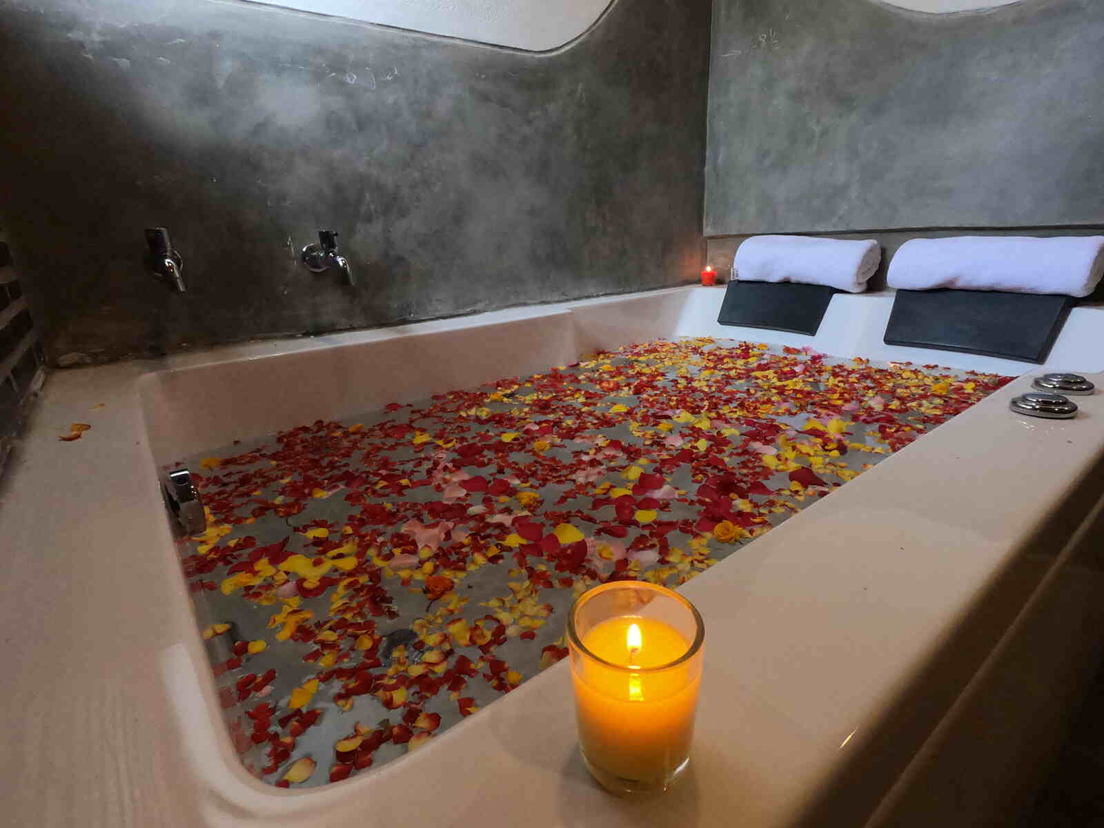 Jacuzzi Studio, photo 19